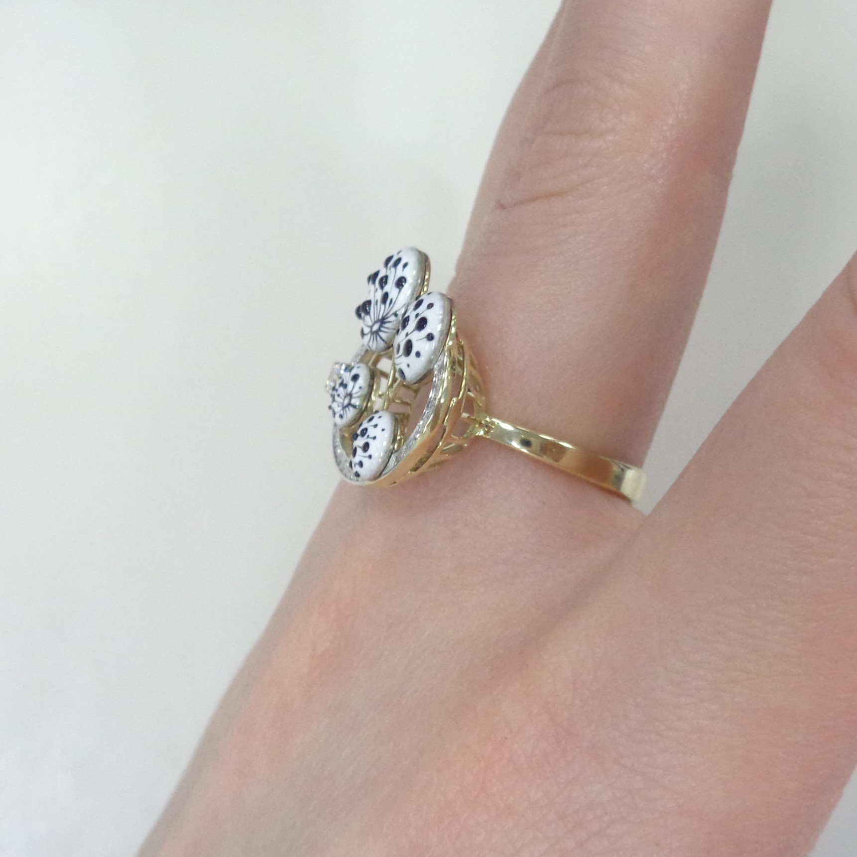 10311-001172 Кольцо (Au 585)